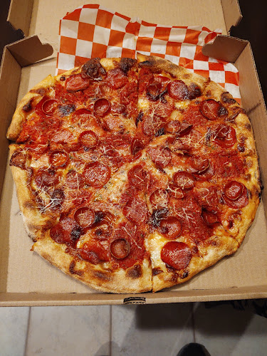 #11 best pizza place in Holyoke - Fat Tomato
