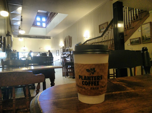 Coffee Shop «Planters Cafe & Coffee Bar», reviews and photos, 130 N Main St, Henderson, KY 42420, USA