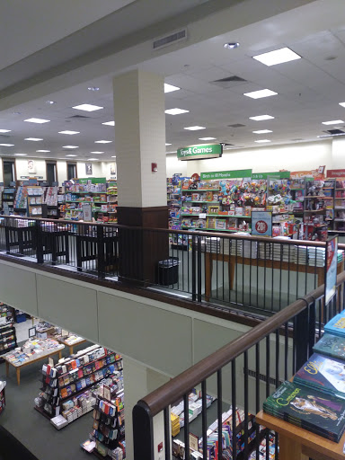 Book Store «Barnes & Noble», reviews and photos, 2051 N Federal Hwy, Fort Lauderdale, FL 33305, USA