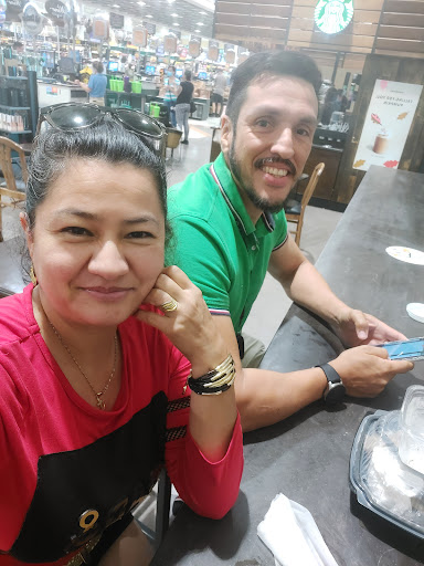 Grocery Store «Harris Teeter», reviews and photos, 33 Office Park Rd, Hilton Head Island, SC 29928, USA