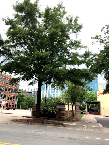 Funeral Home «Carl M Ellington Funeral Services», reviews and photos, 727 E Morehead St, Charlotte, NC 28202, USA