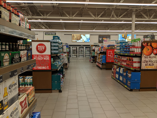 Supermarket «ALDI», reviews and photos, 2120 Panama Ln, Bakersfield, CA 93304, USA