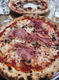 Prosciutto crudo du Pizzeria Vittoria à Paris - n°5