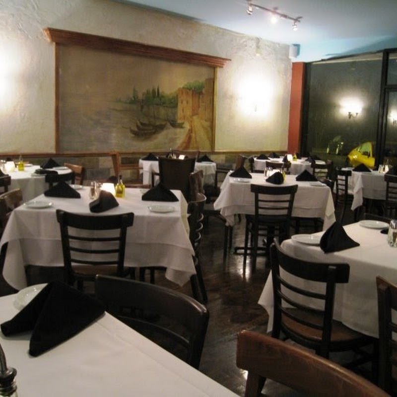 Napoli Villa Italian Restaurant