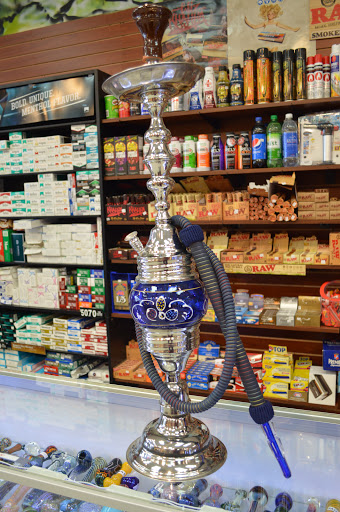 Tobacco Shop «American Smoke & Vape», reviews and photos, 217 E Army Trail Rd, Glendale Heights, IL 60139, USA