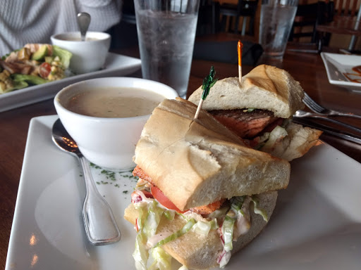 Shopping Mall «Harbour Pointe Shopping Center», reviews and photos, 11706 Mukilteo Speedway, Mukilteo, WA 98275, USA