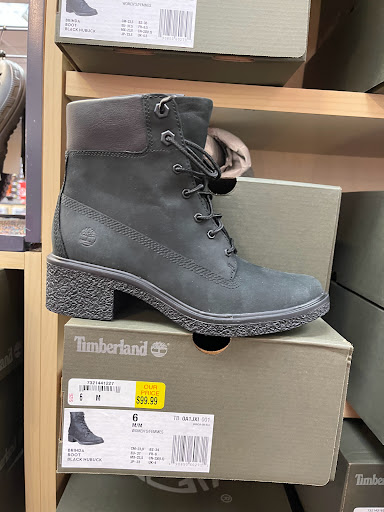 Shopping Mall «The Lakes Mall», reviews and photos, 5600 Harvey St, Muskegon, MI 49444, USA