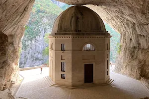 Santuario Madonna di Frasassi image