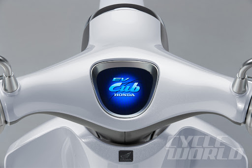 Motorcycle Dealer «Pacific Coast Highway Powersports», reviews and photos, 4110 Lincoln Blvd, Marina Del Rey, CA 90292, USA