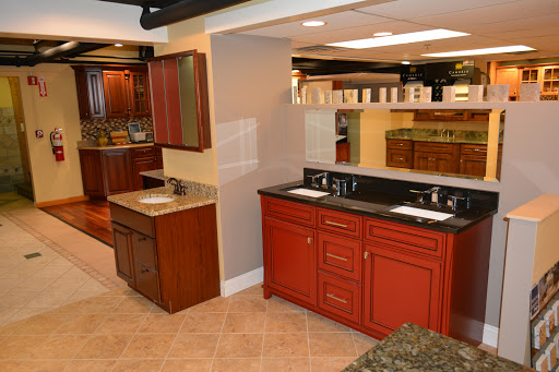 Home Improvement Store «Nashua Wallpaper & Paint», reviews and photos, 129 W Pearl St #1, Nashua, NH 03060, USA