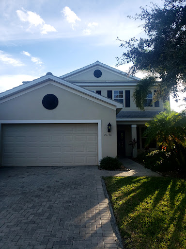 Roofing Contractor «Crowther Residential Roofing», reviews and photos, 11791 Metro Pkwy, Fort Myers, FL 33966, USA