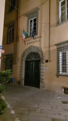 Liceo Classico Machiavelli Via degli Asili, 35, 55100 Lucca LU, Italia