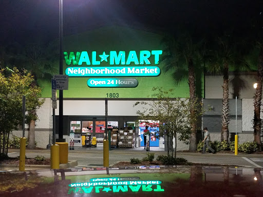 Walmart Neighborhood Market, 1803 N Highland Ave, Clearwater, FL 33755, USA, 