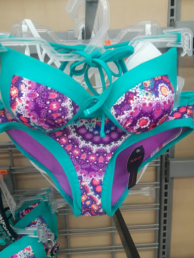 Department Store «Walmart Supercenter», reviews and photos, 145 Hill Carter Pkwy, Ashland, VA 23005, USA