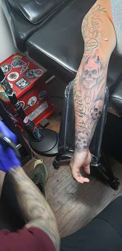 Tattoo Shop «Dragon Rojo Tattoos», reviews and photos, 4627 Buford Dr, Atlanta, GA 30341, USA