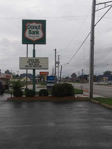 Donut Shop «Donut Bank», reviews and photos, 1209 W Broadway St, Princeton, IN 47670, USA