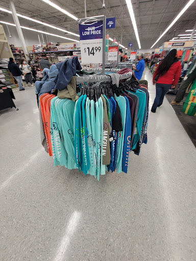 Sporting Goods Store «Academy Sports + Outdoors», reviews and photos, 651 E Trenton Rd, Edinburg, TX 78539, USA