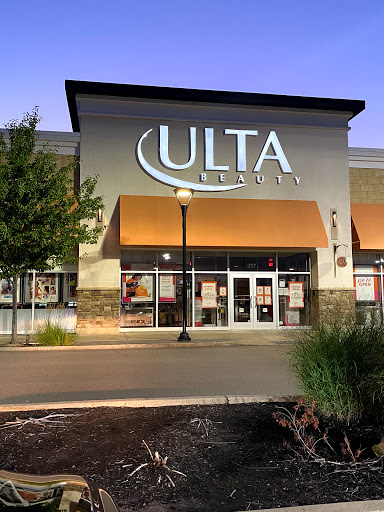 Hair Salon «Ulta Beauty», reviews and photos, 237 University Ave, Westwood, MA 02090, USA