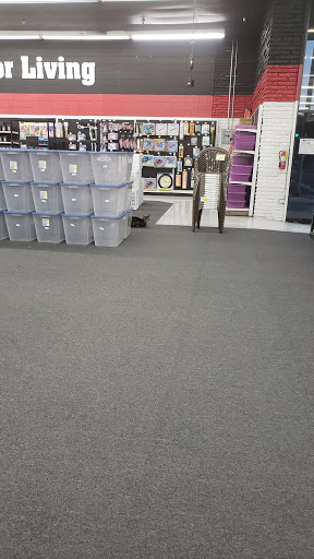 Hardware Store «DIY Center», reviews and photos, 3221 W Magnolia Blvd, Burbank, CA 91505, USA