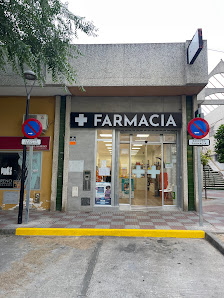 Farmacia Santa Eufemia Rotonda De La Era, 45, 41940 Tomares, Sevilla, España