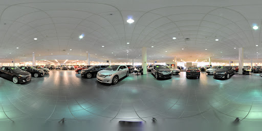 Toyota Dealer «Kings Toyota - New Cars, Indoor Showroom», reviews and photos, 4700 Fields Ertel Rd, Cincinnati, OH 45249, USA