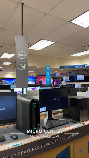 Electronics Store «Micro Center», reviews and photos, 32800 Concord Dr, Madison Heights, MI 48071, USA