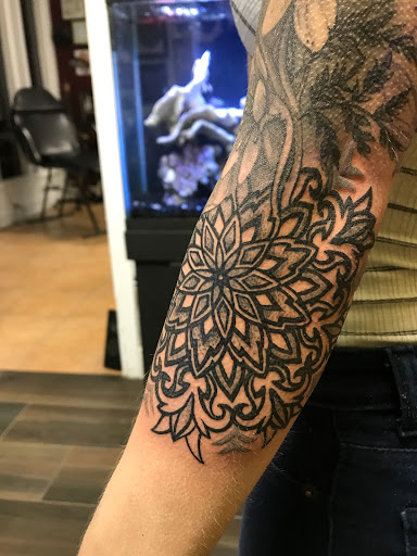 Explore feminine horse tattoo ideas, creative tattoo ideas in Saint Petersburg, available at Buku Tattoo Studio