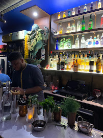 Atmosphère du Restaurant indien moderne BaraNaan Street Food & Cocktail Bar à Paris - n°15