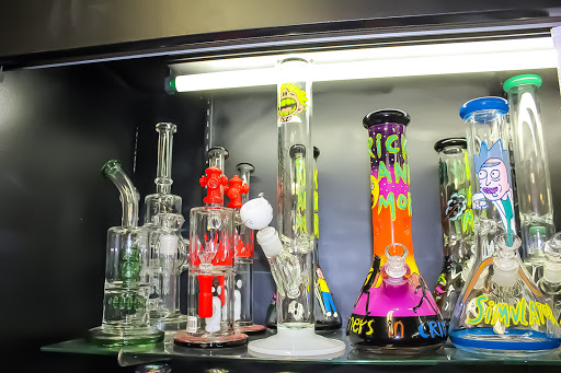 Tobacco Shop «Ace Tobacco Shop», reviews and photos, 2501 Lake Ave, Altadena, CA 91001, USA