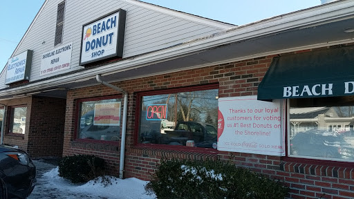 Bakery «Beach Donut Shop», reviews and photos, 344 E Main St, Clinton, CT 06413, USA