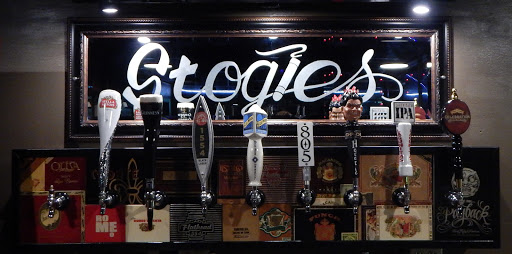 Tobacco Shop «Stogies Cigar Lounge», reviews and photos, 230 W Pine St, Lodi, CA 95240, USA