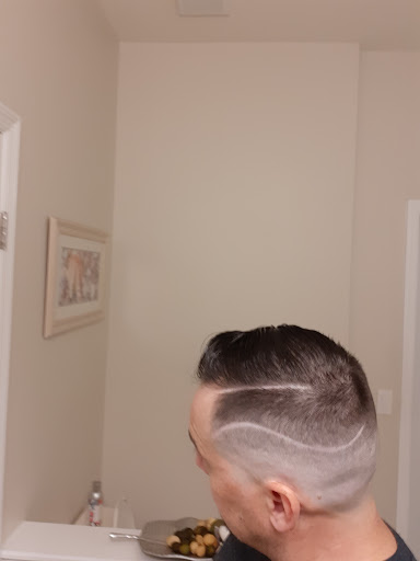 Barber Shop «Very Best Barber Inc», reviews and photos, 6416 N U.S. Hwy 41, Apollo Beach, FL 33572, USA