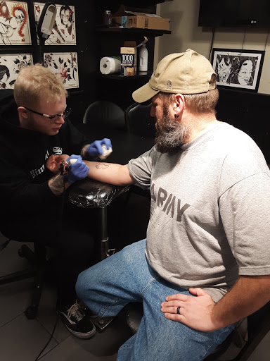 Tattoo Shop «Boston Street Tattoo», reviews and photos, 555 Boston St, Lynn, MA 01905, USA