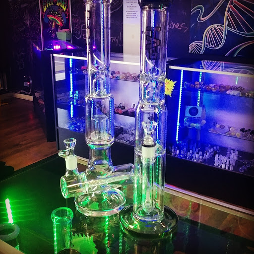 Tobacco Shop «DNA Smoke Shop», reviews and photos, 6402 Ridge Rd, Port Richey, FL 34668, USA