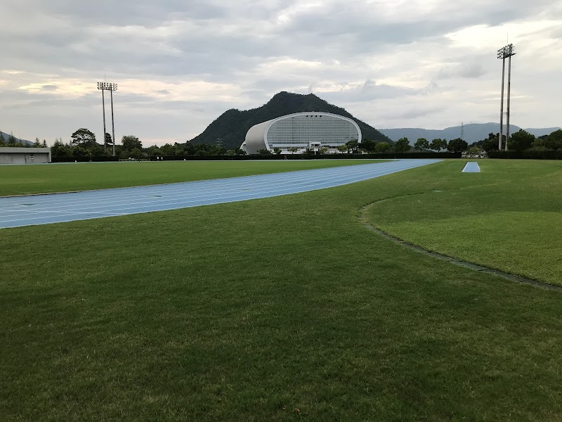 綾川町運動公園 体育館