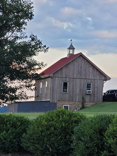 Farm «Wyndridge Farm», reviews and photos, 885 S Pleasant Ave, Dallastown, PA 17313, USA