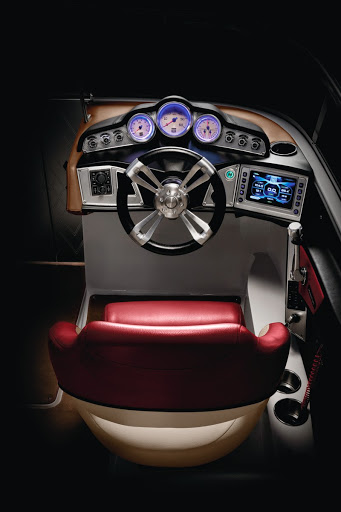 Boat Dealer «Norcal MasterCraft Discovery Bay Mall - Showroom / ProShop», reviews and photos, 1520 Discovery Bay Blvd #200, Discovery Bay, CA 94505, USA