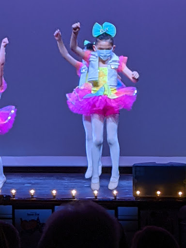 Movie Theater «Edmond Town Hall», reviews and photos, 45 Main St, Newtown, CT 06470, USA