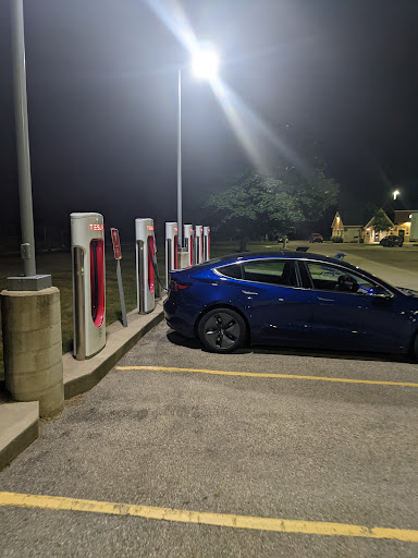 Electric vehicle charging station contractor Grand Rapids