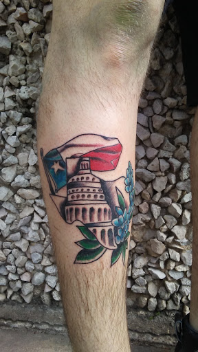 Tattoo Shop «One Love Tattoos», reviews and photos, 903 N Austin Ave, Georgetown, TX 78626, USA