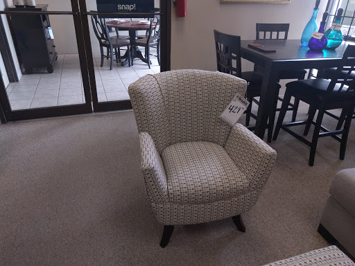 Furniture Store «Broyhill Furniture Showplace», reviews and photos, 345 S Academy Blvd, Colorado Springs, CO 80910, USA