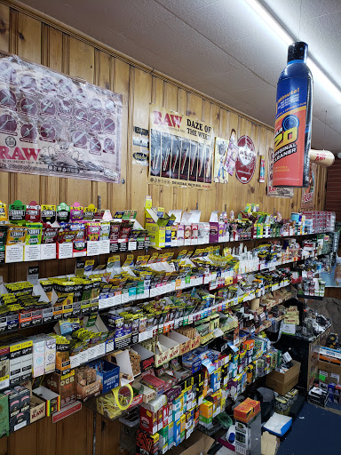 Tobacco Shop «Tobacco Zone», reviews and photos, 6638 W Roosevelt Rd, Oak Park, IL 60304, USA