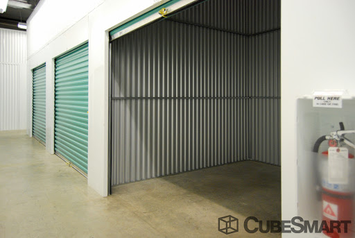 Self-Storage Facility «CubeSmart Self Storage», reviews and photos, 19500 W Dixie Hwy, Aventura, FL 33180, USA