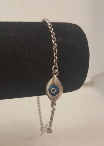 Pawn Shop «Capital Pawn Brokers Gold & Estate Buyers», reviews and photos, 24705 Jericho Turnpike, Jamaica, NY 11426, USA