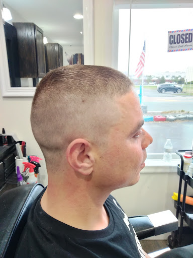 Barber Shop «The Parlor Barber Shop», reviews and photos, 86 Fairfield Rd, Fairfield, NJ 07004, USA