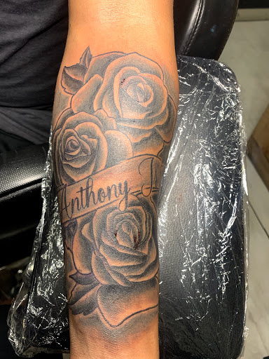 Explore cancer ribbon tattoo ideas, creative tattoo ideas in Cape Coral, available at UNRIVALED INK