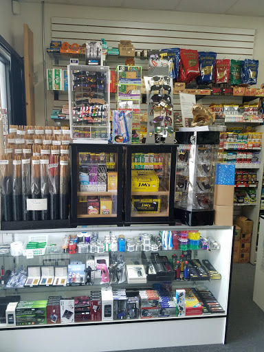 Tobacco Shop «Fire Smoke Shop», reviews and photos, 6950 Indiana Ave #1, Riverside, CA 92506, USA