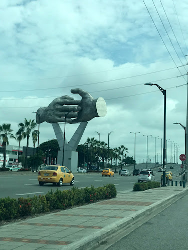 Monumento a la Hospitalidad Guayaquileña - Guayaquil