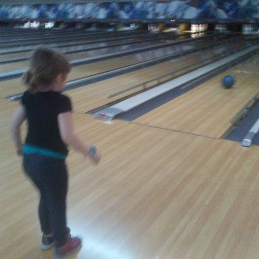 Bowling Alley «Anniston Bowling Center», reviews and photos, 321 W Blue Mountain Rd, Anniston, AL 36206, USA