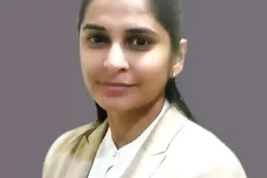 Dr.Minal Pasari - Best ENT Specialist in Nagpur/ ENT Doctor near me/ Best ENT Surgeon/ Sinus Surgeon /Ear Doctor in Nagpur image
